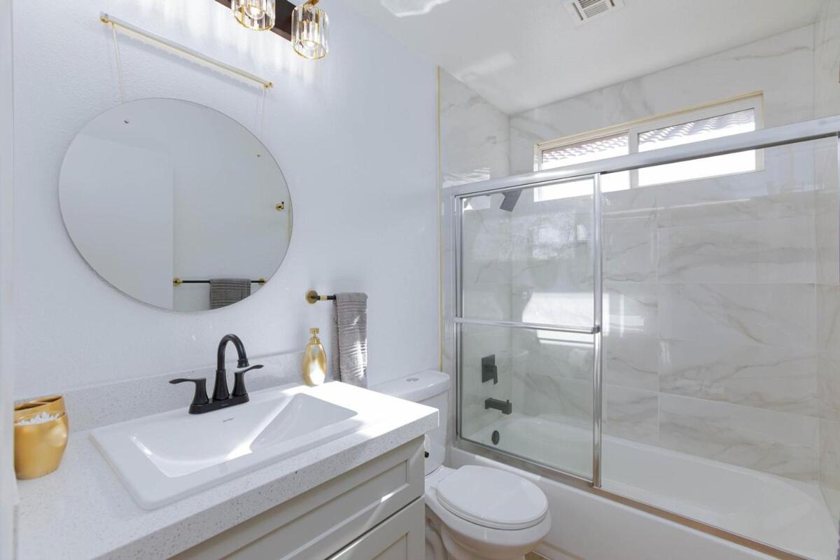 Holiday home The Luxe Near The Vegas Strip *
